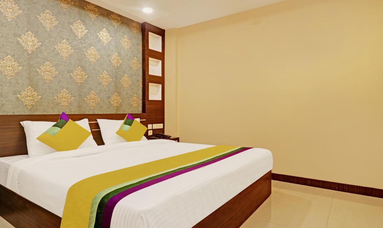 Itsy Hotels Sapphire Residency Manjeri エクステリア 写真